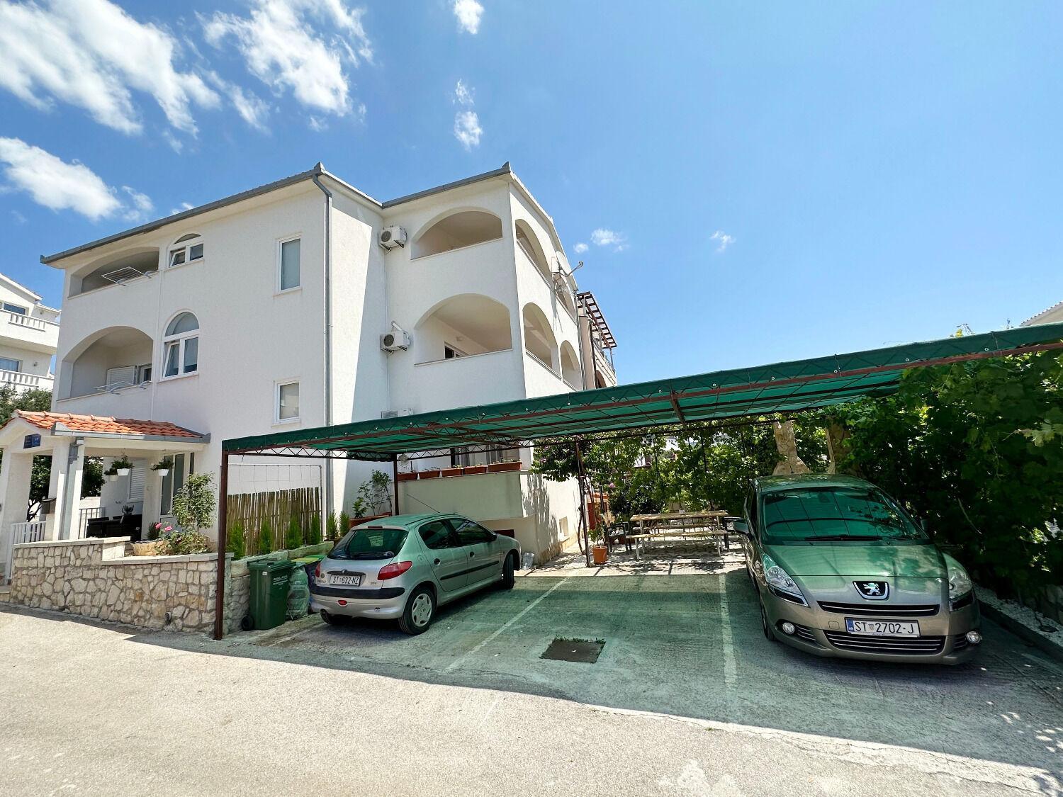 Apartments Mari - 150 M From Sea Trogir Exterior photo